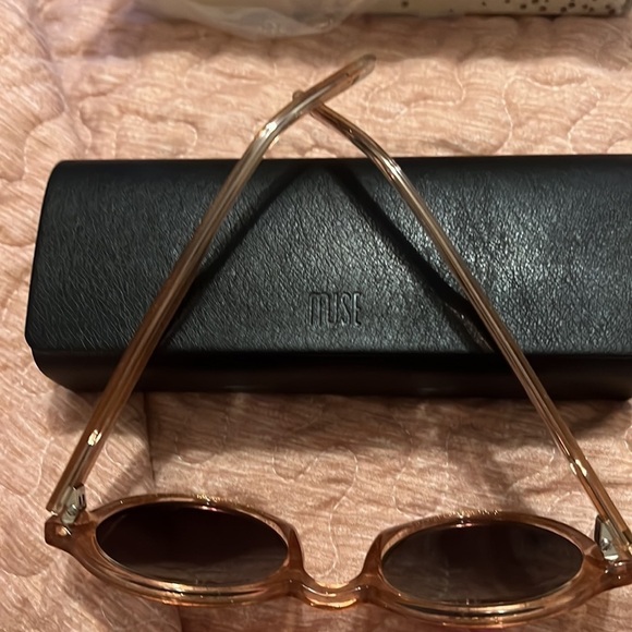 Muse pink glitter new sunglasses 1970s look mod in box - Picture 3 of 6